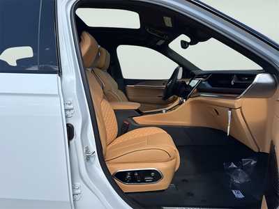 2025 Jeep Grand Cherokee, $63707. Photo 10