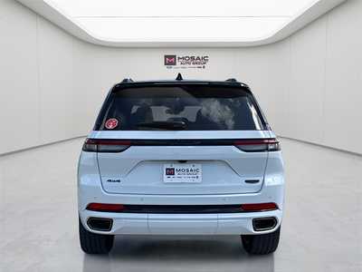 2025 Jeep Grand Cherokee, $63707. Photo 6