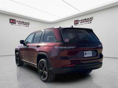 2025 Jeep Grand Cherokee, $40848. Photo 5