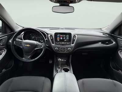 2016 Chevrolet Malibu, $12490. Photo 12