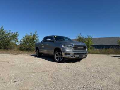 2019 RAM 1500 Crew Cab, $32990. Photo 1