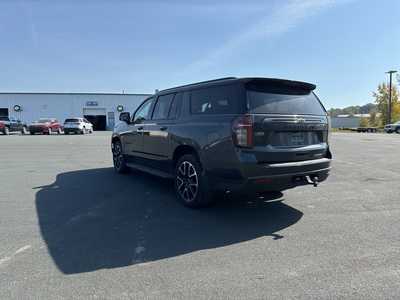 2022 Chevrolet Suburban, $55990. Photo 5