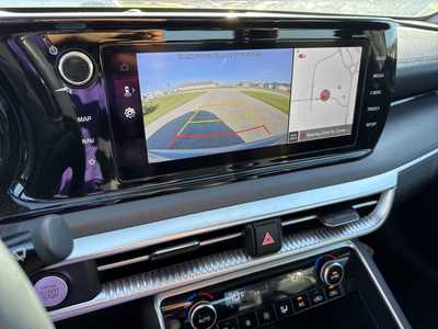 2022 Kia K5, $25990. Photo 7