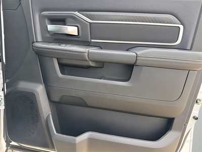 2026 RAM 2500 Crew Cab, $56787. Photo 9