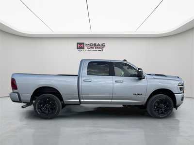 2026 RAM 3500 Crew Cab, $68364. Photo 8