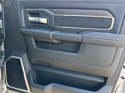 2026 RAM 3500 Crew Cab, $68364. Photo 9