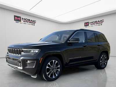 2022 Jeep Grand Cherokee, $37990. Photo 3