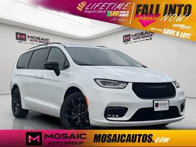 2026 Chrysler Pacifica, $48793. Photo 1
