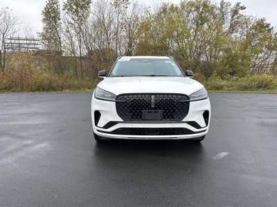 2025 Lincoln Aviator, $65990. Photo 2