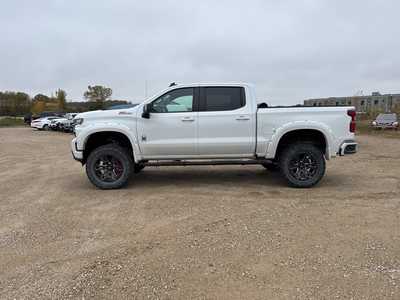 2022 Chevrolet 1500 Crew Cab, $44990. Photo 4