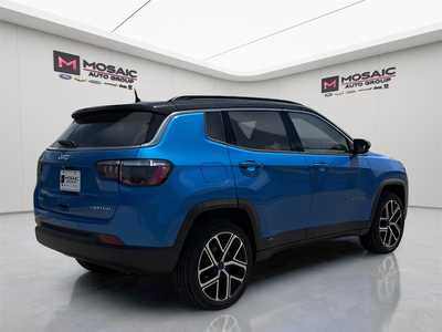 2025 Jeep Compass, $24953. Photo 7