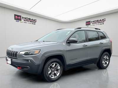 2019 Jeep Cherokee, $15990. Photo 3