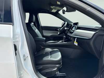 2025 Jeep Compass, $24438. Photo 10