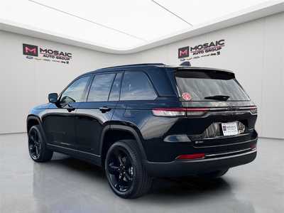 2025 Jeep Grand Cherokee, $45657. Photo 5