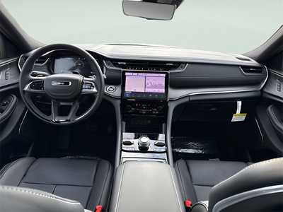 2025 Jeep Grand Cherokee, $62657. Photo 12