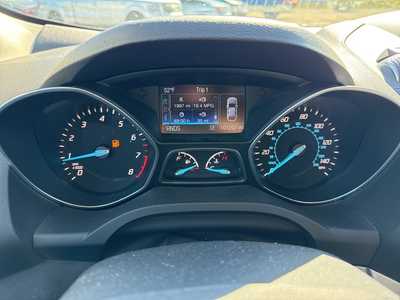 2013 Ford Escape, $8990. Photo 8