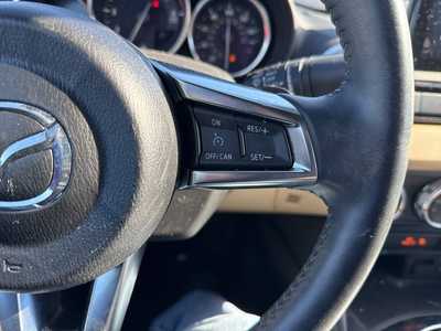 2020 Mazda Miata, $24990. Photo 11