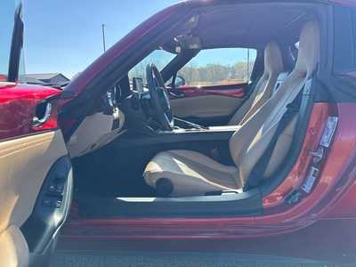 2020 Mazda Miata, $24990. Photo 6
