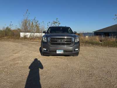 2019 GMC Yukon, $22990. Photo 2