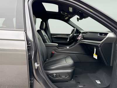 2025 Jeep Grand Cherokee L, $46218. Photo 10