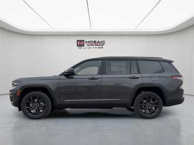 2025 Jeep Grand Cherokee L, $46218. Photo 4