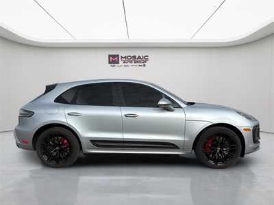 2024 Porsche Macan, $91990. Photo 8