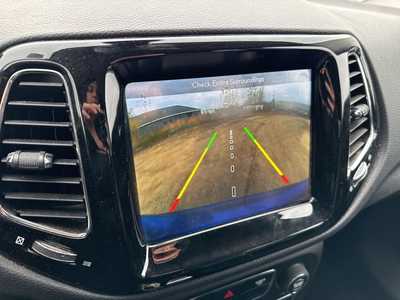 2018 Jeep Compass, $15990. Photo 8