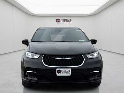 2026 Chrysler Pacifica, $43297. Photo 2