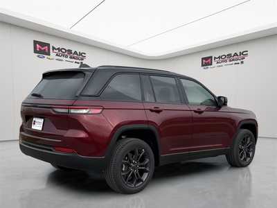 2025 Jeep Grand Cherokee, $46596. Photo 7