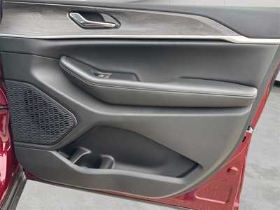 2025 Jeep Grand Cherokee, $46596. Photo 9