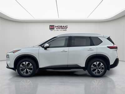 2021 Nissan Rogue, $19990. Photo 4