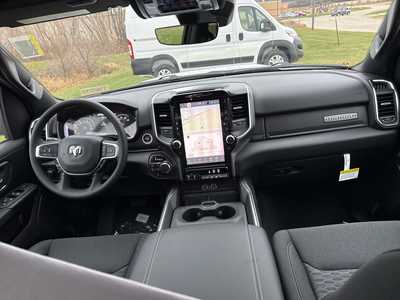 2026 RAM 1500 Crew Cab, $51369. Photo 12