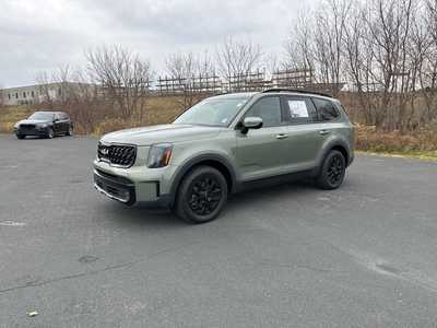 2024 Kia Telluride, $43990. Photo 3