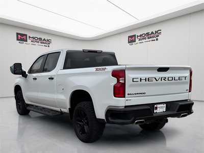 2021 Chevrolet 1500 Crew Cab, $39990. Photo 5