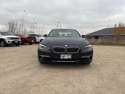 2014 BMW 3 Series, $14990. Photo 2