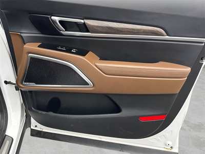2020 Kia Telluride, $16790. Photo 9