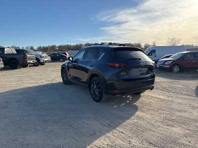 2020 Mazda CX-5, $25990. Photo 5