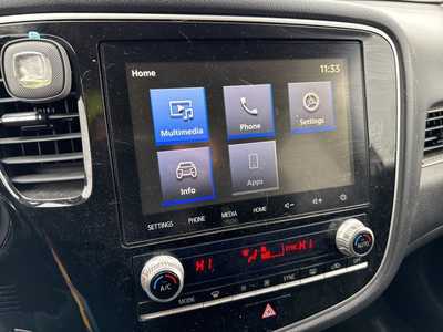 2020 Mitsubishi Outlander, $16990. Photo 7