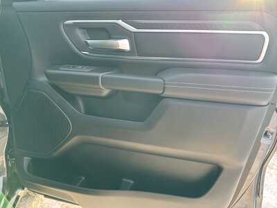 2026 RAM 1500 Crew Cab, $52264. Photo 9