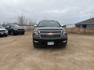 2018 Chevrolet Suburban, $27990. Photo 2