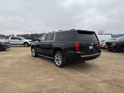 2018 Chevrolet Suburban, $27990. Photo 5