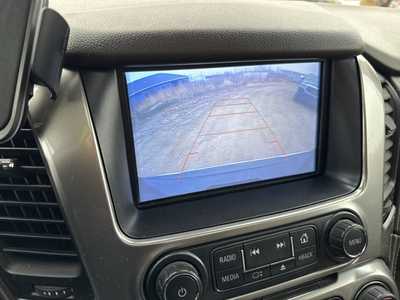 2018 Chevrolet Suburban, $27990. Photo 8