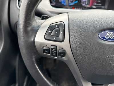 2015 Ford Taurus, $12990. Photo 10