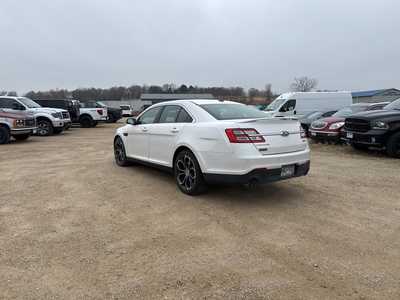 2015 Ford Taurus, $12990. Photo 5