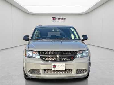 2020 Dodge Journey, $16490. Photo 2