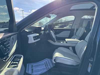 2024 Lincoln Aviator, $66990. Photo 6