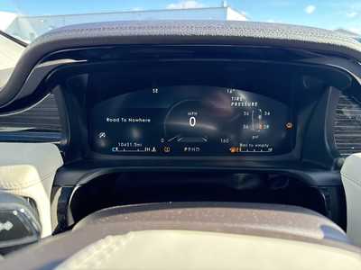 2024 Lincoln Aviator, $66990. Photo 9
