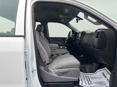 2017 GMC 1500 Ext Cab, $18990. Photo 10