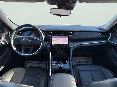 2023 Jeep Grand Cherokee, $33990. Photo 12