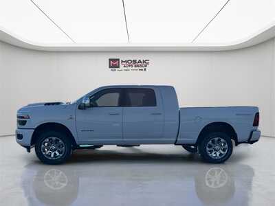 2026 RAM 3500 Crew Cab, $75811. Photo 4